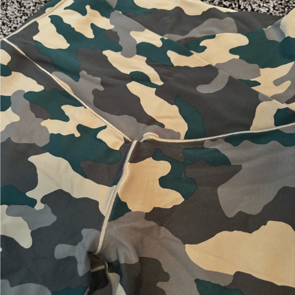 Aerie offline camo leggings size m - Picture 5 of 5